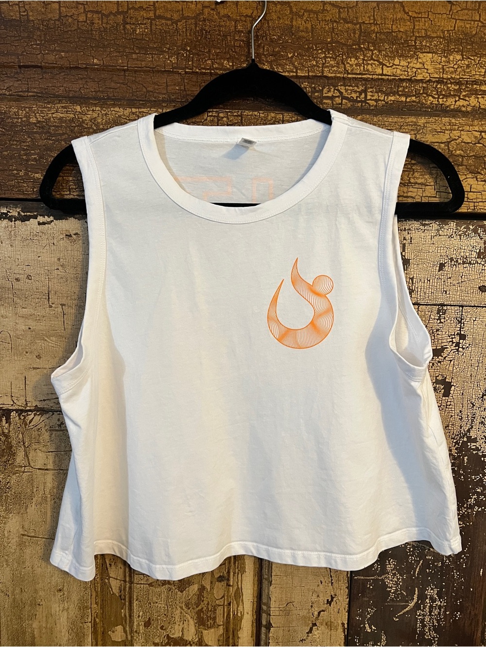 HOTWORX 3-Piece Athleisure Bundle | Cropped Sweatshirt + Tank + Cooling Towel - Picture 7 of 8